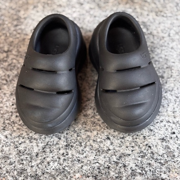 UGG‎ Toddlers Sport Clogs - Picture 2 of 7